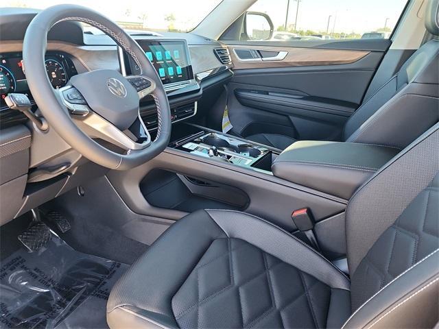 new 2026 Volkswagen Atlas car, priced at $46,261
