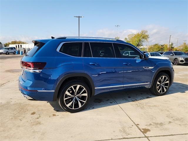 new 2025 Volkswagen Atlas car, priced at $52,336