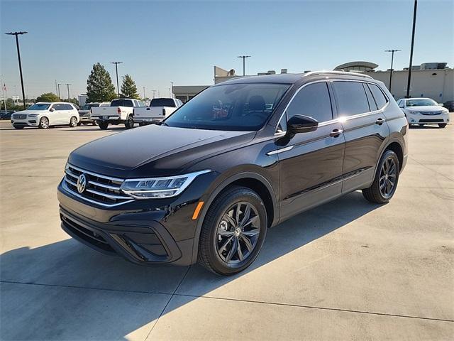 new 2024 Volkswagen Tiguan car, priced at $29,060