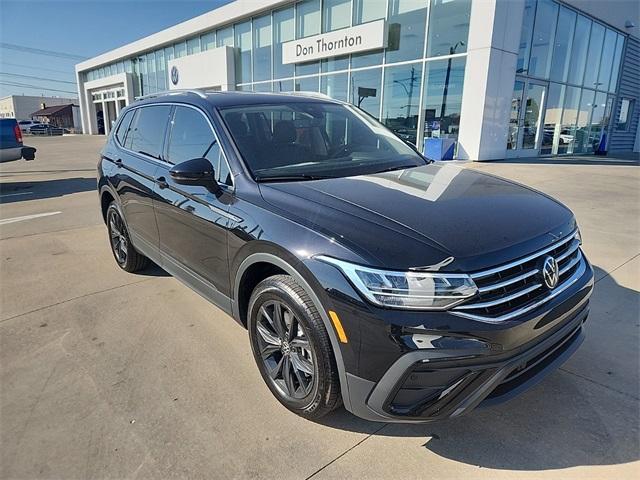 new 2024 Volkswagen Tiguan car, priced at $29,060