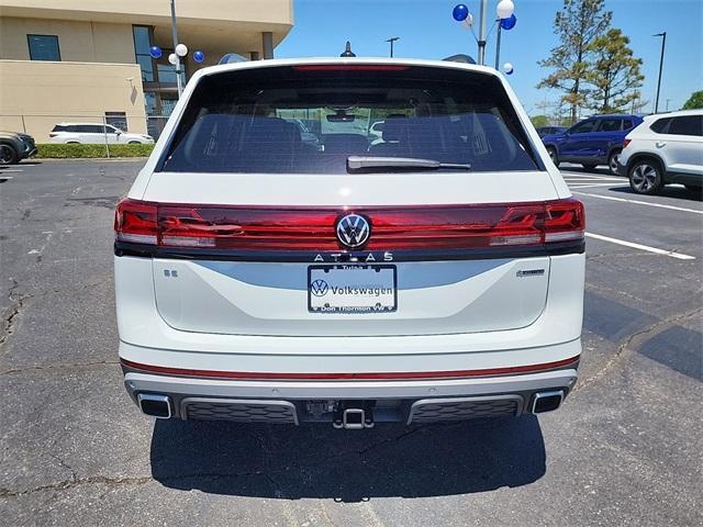 new 2024 Volkswagen Atlas car, priced at $41,138