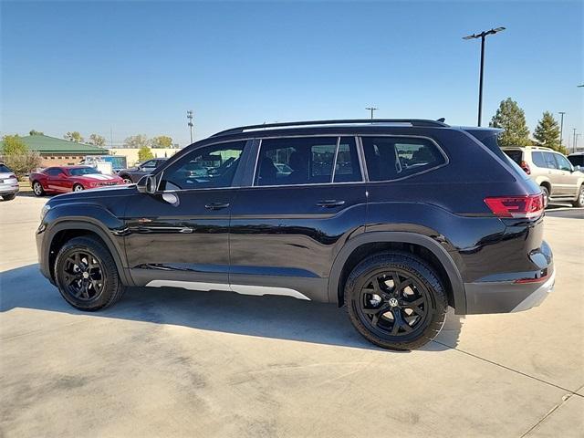 new 2025 Volkswagen Atlas car, priced at $46,002