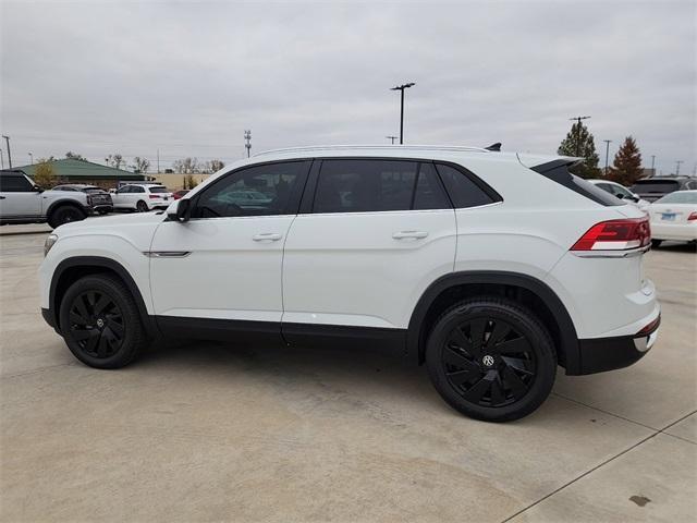 new 2025 Volkswagen Atlas Cross Sport car, priced at $44,103