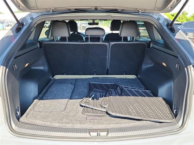 used 2022 Volkswagen Atlas Cross Sport car, priced at $26,226