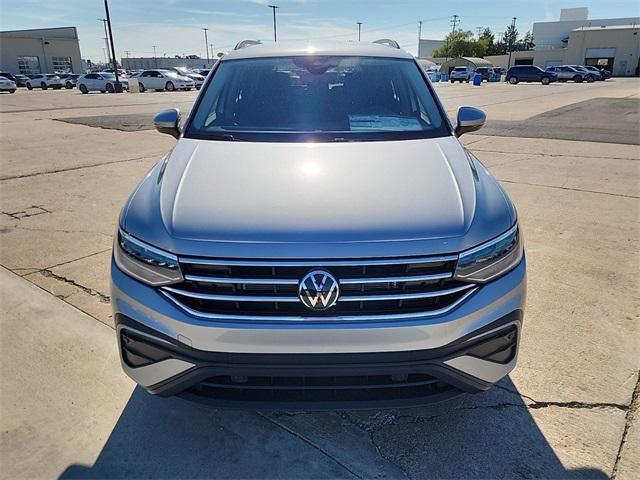 new 2024 Volkswagen Tiguan car, priced at $26,534