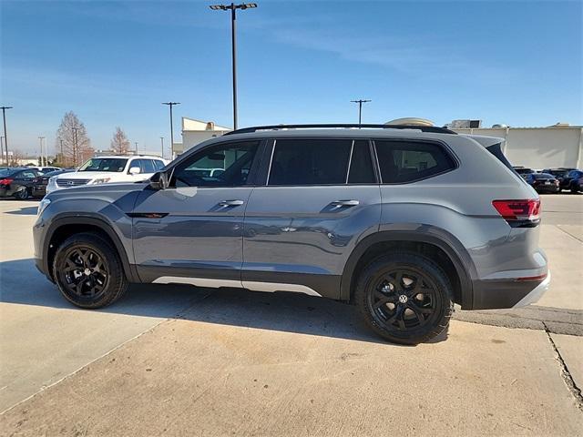 new 2025 Volkswagen Atlas car, priced at $45,841