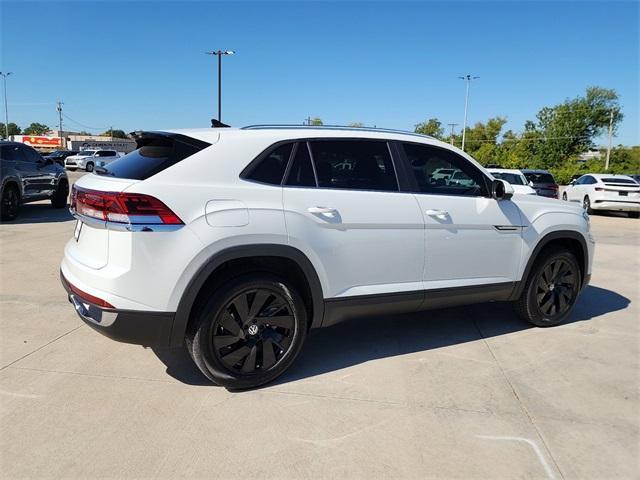 new 2024 Volkswagen Atlas Cross Sport car, priced at $39,268