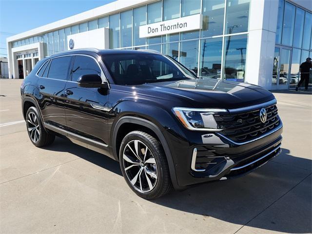 new 2026 Volkswagen Atlas Cross Sport car, priced at $55,451