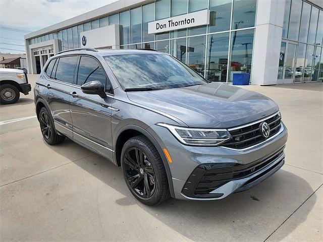 new 2024 Volkswagen Tiguan car, priced at $33,554