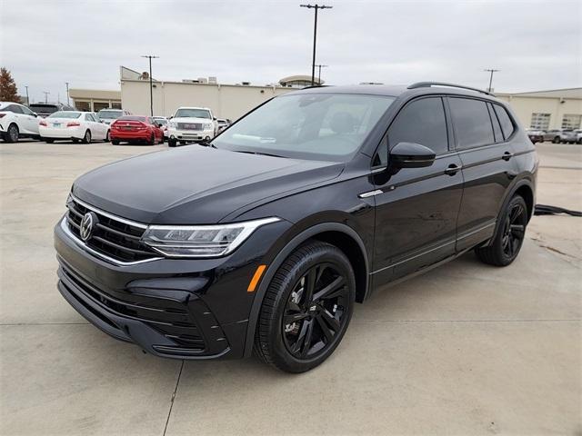 new 2024 Volkswagen Tiguan car, priced at $31,964