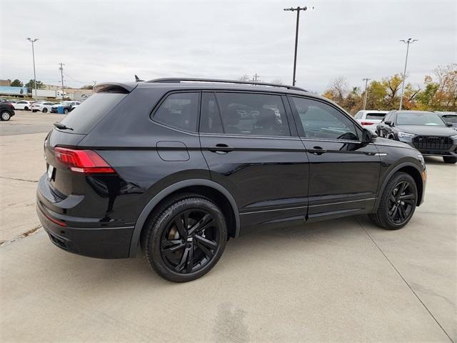 new 2024 Volkswagen Tiguan car, priced at $31,964