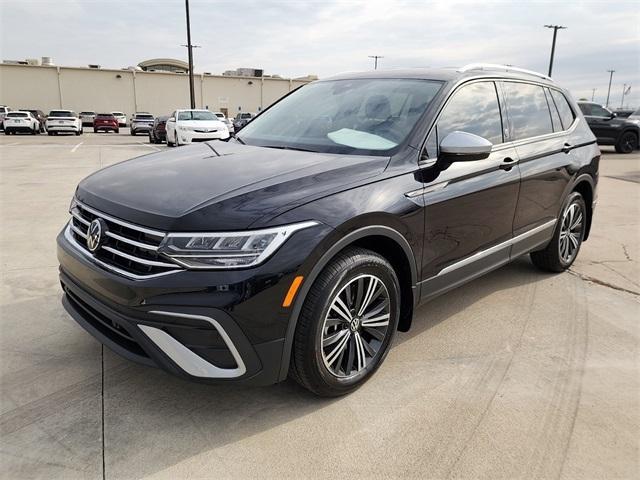 new 2024 Volkswagen Tiguan car, priced at $31,561