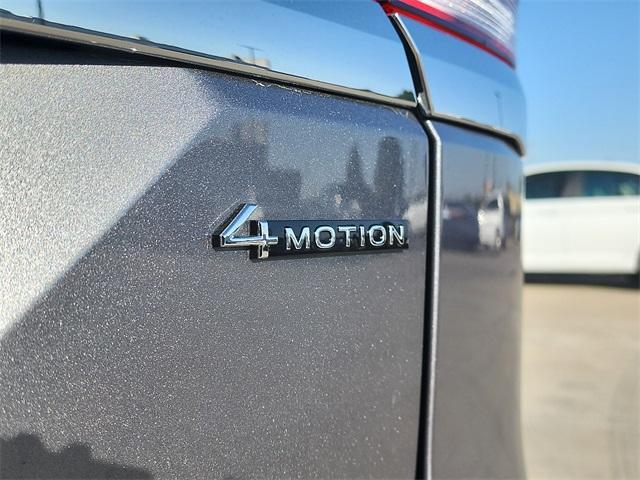 used 2025 Volkswagen Atlas car, priced at $47,554