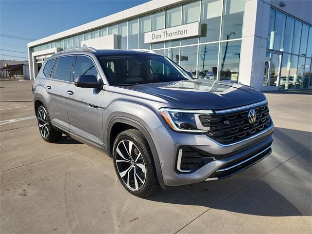 used 2025 Volkswagen Atlas car, priced at $47,554