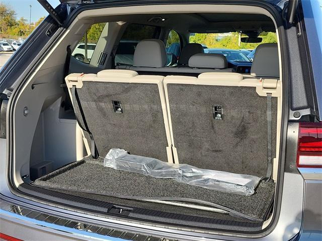 used 2025 Volkswagen Atlas car, priced at $47,554