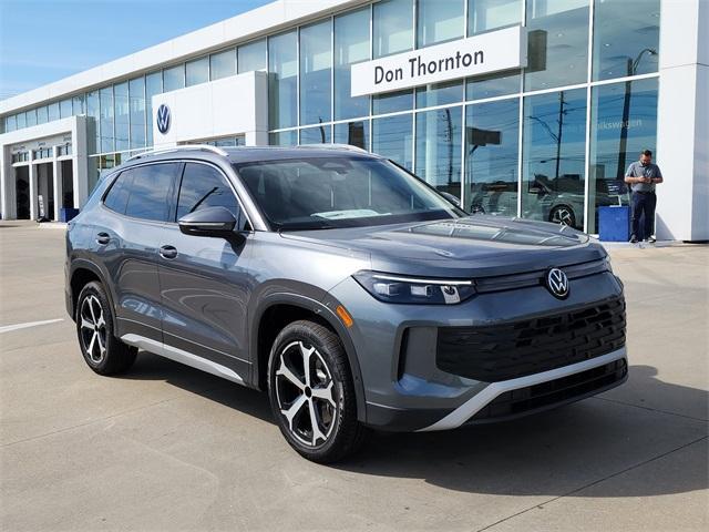 new 2025 Volkswagen Tiguan car, priced at $34,270