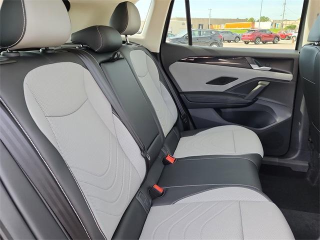 new 2025 Volkswagen Tiguan car, priced at $34,270