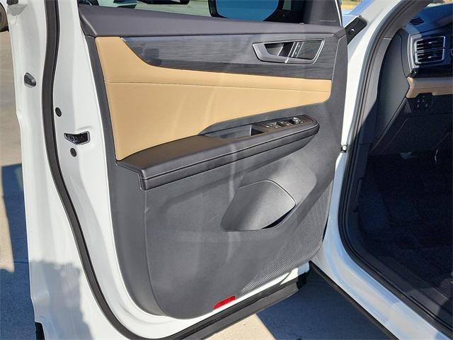 new 2026 Volkswagen Atlas Cross Sport car, priced at $37,367