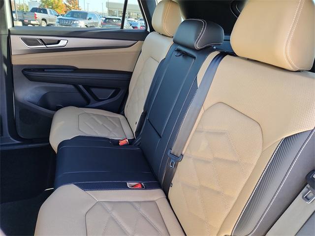 new 2026 Volkswagen Atlas Cross Sport car, priced at $37,367