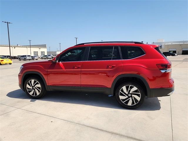 new 2024 Volkswagen Atlas car, priced at $42,628