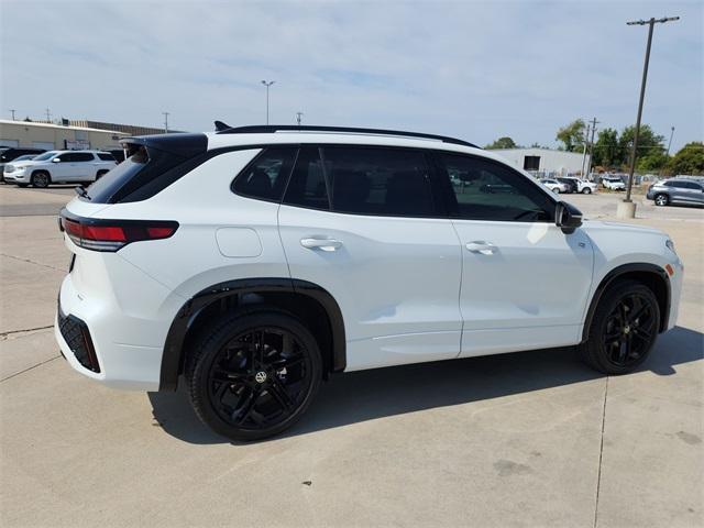 new 2025 Volkswagen Tiguan car, priced at $36,735