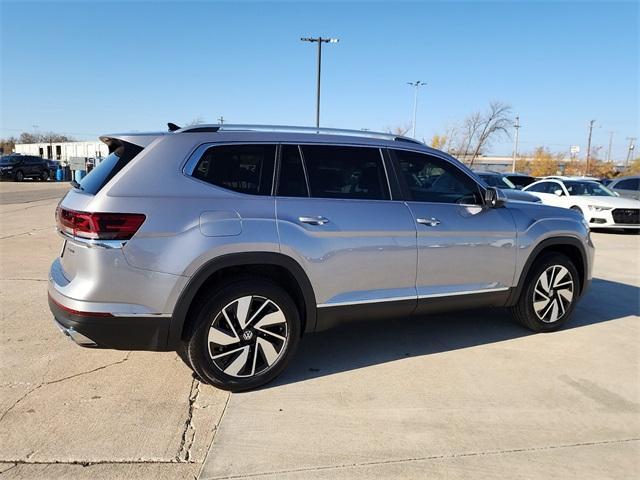 new 2025 Volkswagen Atlas car, priced at $47,072