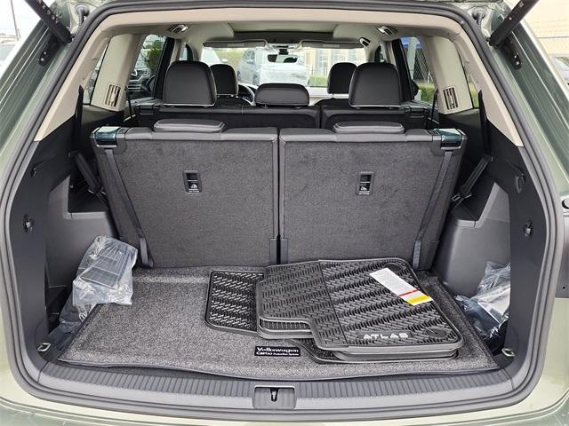 new 2026 Volkswagen Atlas car, priced at $55,961