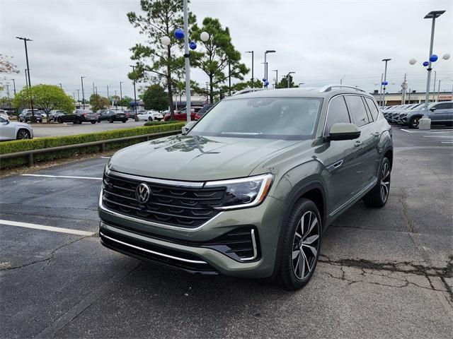 new 2026 Volkswagen Atlas car, priced at $55,961