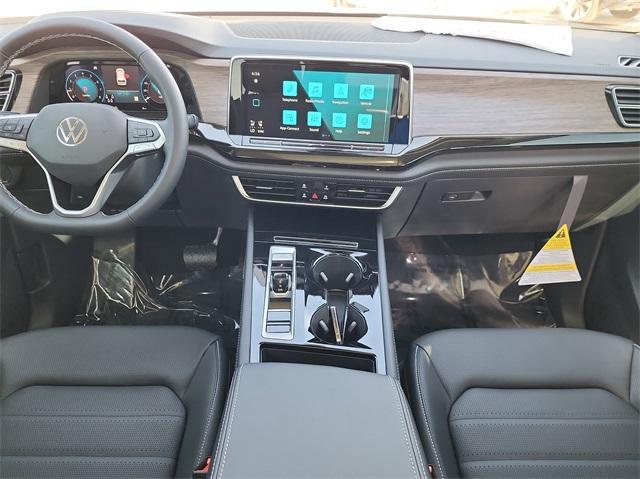 new 2025 Volkswagen Atlas car, priced at $47,170