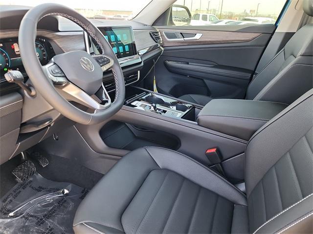 new 2025 Volkswagen Atlas car, priced at $47,170