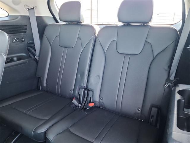 used 2021 Kia Sorento car, priced at $26,351