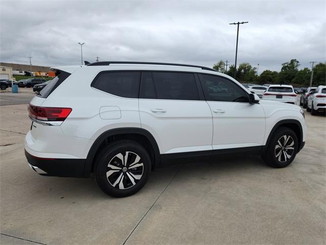 new 2026 Volkswagen Atlas car, priced at $42,741