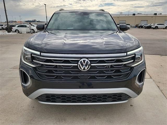 new 2025 Volkswagen Atlas car, priced at $45,404