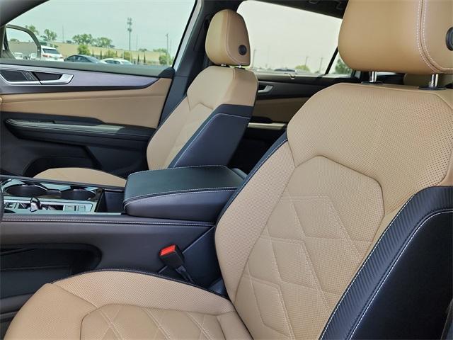 new 2025 Volkswagen Atlas Cross Sport car, priced at $43,103