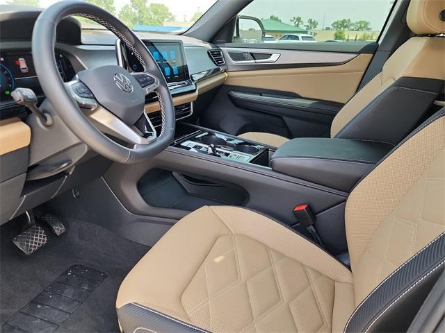 new 2025 Volkswagen Atlas Cross Sport car, priced at $43,103