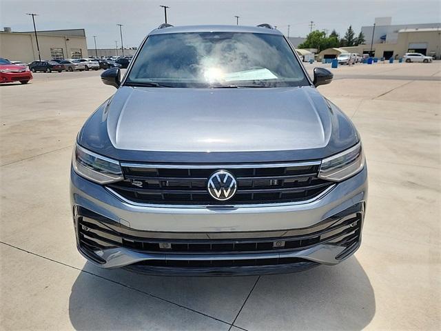 new 2024 Volkswagen Tiguan car, priced at $31,917