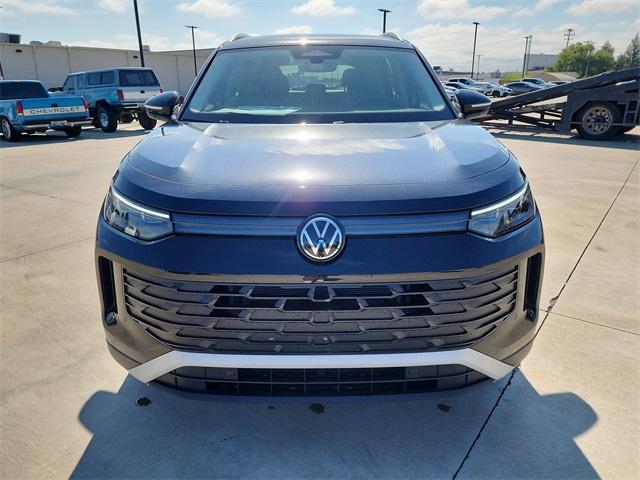 new 2025 Volkswagen Tiguan car, priced at $29,009