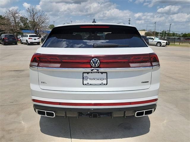 new 2024 Volkswagen Atlas Cross Sport car, priced at $43,896