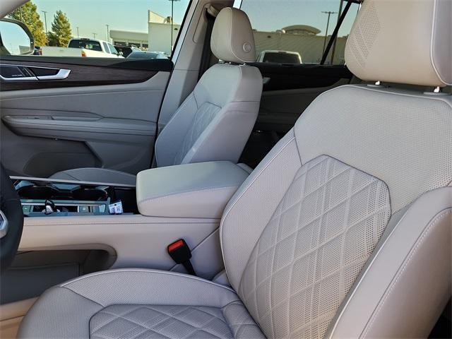 new 2026 Volkswagen Atlas car, priced at $56,091