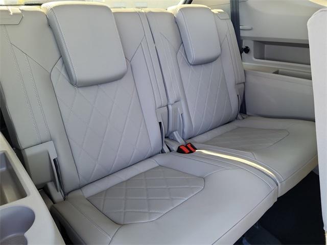 new 2026 Volkswagen Atlas car, priced at $56,091