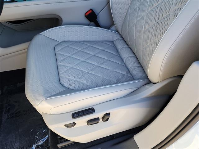 new 2026 Volkswagen Atlas car, priced at $56,091