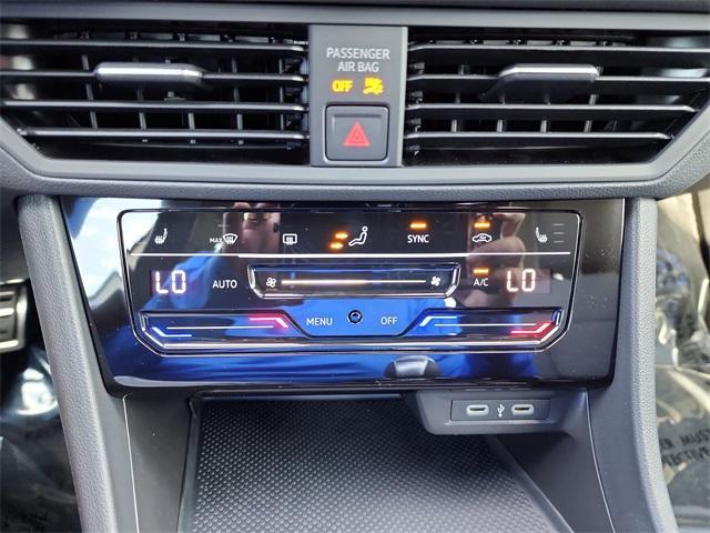 new 2025 Volkswagen Jetta car, priced at $23,998