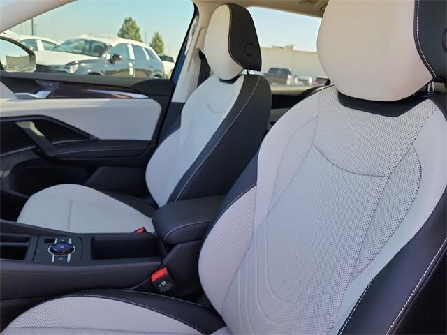 new 2025 Volkswagen Tiguan car, priced at $34,463