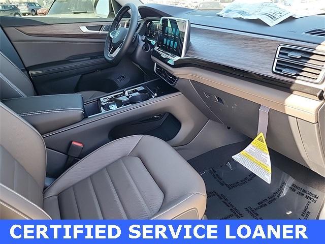 new 2025 Volkswagen Atlas car, priced at $44,572