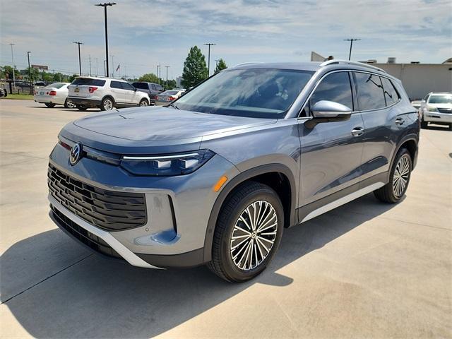 new 2025 Volkswagen Tiguan car, priced at $31,475