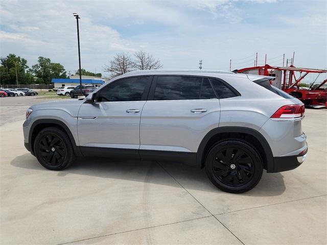 new 2024 Volkswagen Atlas Cross Sport car, priced at $41,084