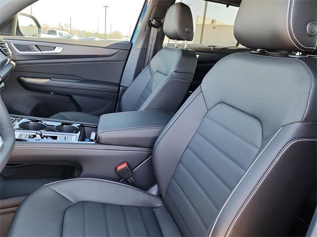 new 2025 Volkswagen Atlas Cross Sport car, priced at $47,980