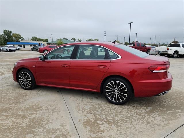 used 2022 Volkswagen Passat car, priced at $21,798