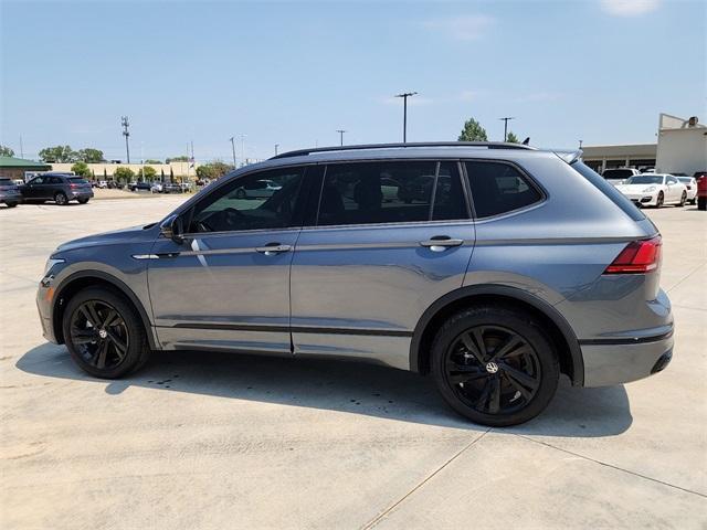 new 2024 Volkswagen Tiguan car, priced at $31,917