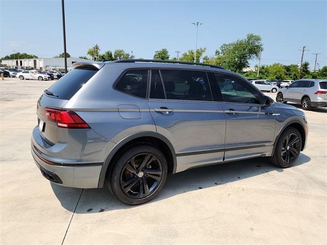 new 2024 Volkswagen Tiguan car, priced at $31,917